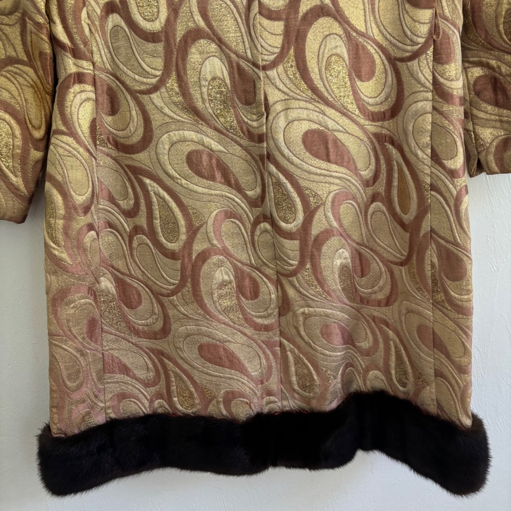 Vintage ILGWU Gold Brocade Dress Size 12 Fits Small Medium Faux Fur Trim Mod 60s - Picture 6 of 14